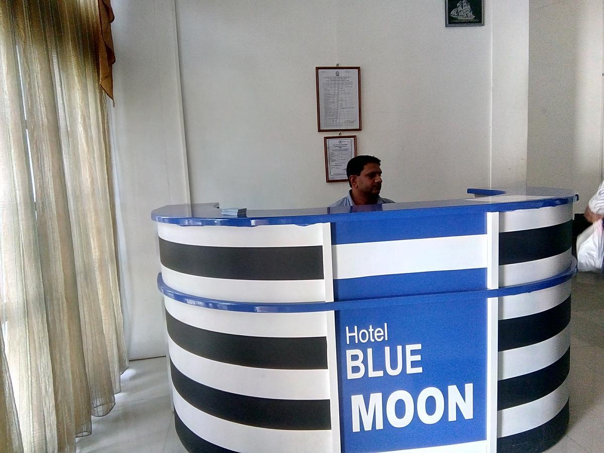 Blue Moon Inn *